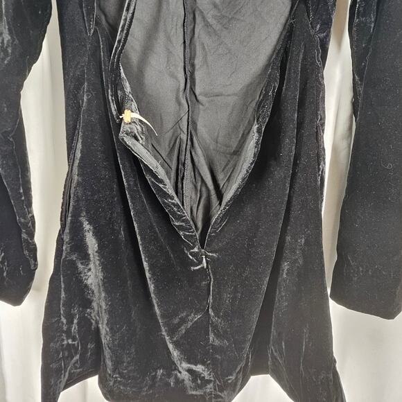 FREE PEOPLE CHELSEY BLACK VELOUR MINI DRESS SIZE XS - TIMELESS ELEGANCE! - Picture 6 of 14
